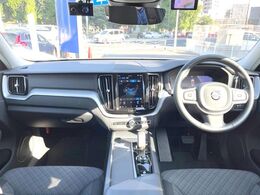 XC60【モメンタム　B5　AWD】入庫しました！Googleシステム搭載の純正ナビです☆音声アシストも多様な利用方法があり、エアコンの温度設定などハンズフリーで行えます♪快適なドライブを実現！