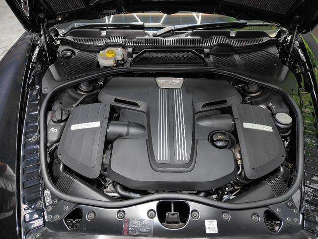 V8　ツインターボ