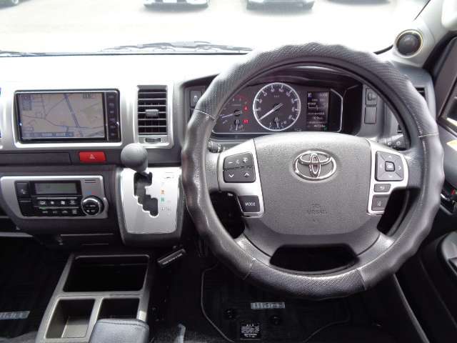 お客様から直接買取させていただいた新鮮なお車です。お勧めのお車です。