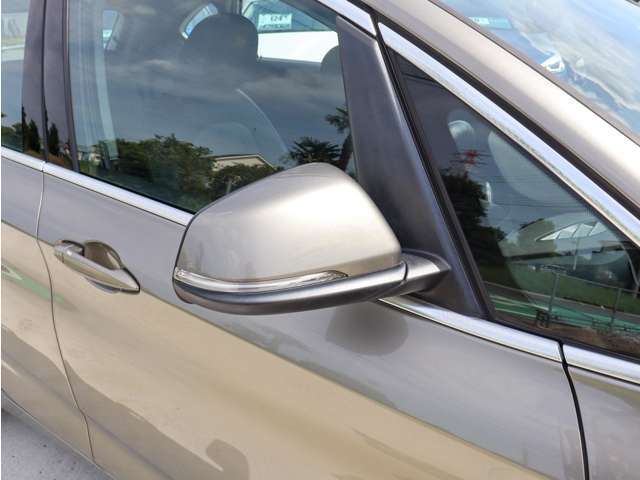 第三者検査専門機関AISによる厳正な車両検査を受けており車両品質評価書も発行されます。