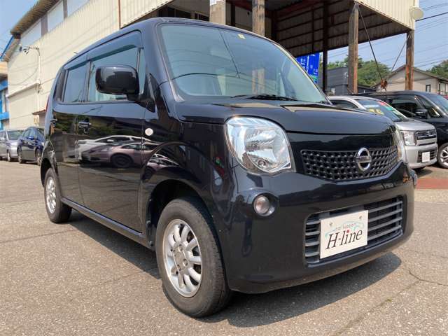 4WD　ETC　バックカメラ　TV　スマートキー　アイドリングストップ　電動格納ミラー　シートヒーター　ベンチシート　CVT　盗難防止システム　ABS　CD　アルミホイール　衝突安全ボディ　エアコン