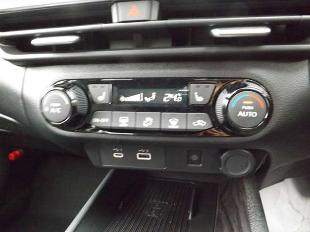 各種装備や、追加でオプション装備を付けたら値段はいくら？など何でも結構です！当店への無料電話でのお問い合わせ先は0078-6002-286841まで。※一部ダイヤル回線、IP電話、光電話は利用できません。