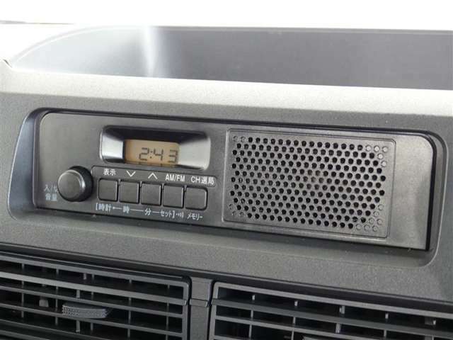 AM/FMラジオつきです。