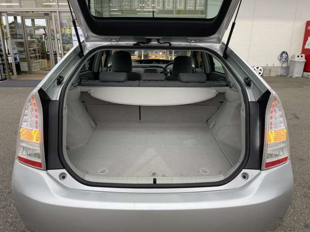 お子様に大人気のキッズルーム完備！オムツ交換台など女性のお客様、お子様連れのお客様もご安心ください。