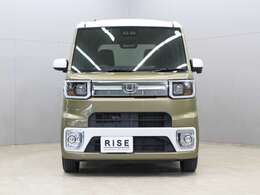 衝突軽減ブレーキ　両側パワースライドドア　エコアイドル　SDナビ　フルセグTV　Bluetoothオーディオ　オートライト　LEDヘッドライト＆LEDフォグ　スマートキー2個　禁煙車