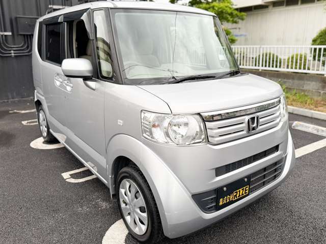 「相模・湘南」ナンバー管轄のお客様であれば掲載総額のみで乗り出し可能です。横浜・多摩などその他のナンバーのお客様は地域によりプラスで料金が掛かります。9，900円から最大22，000円