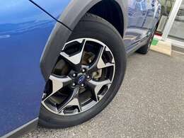 ワンオーナー☆4WD☆メモリーナビ☆バックカメラ☆LEDオートライト☆スマートキー☆パドルシフト☆オートエアコン☆17AW☆ETC☆アイサイト☆BSM☆レーダークルーズC☆走行4.0万K☆試乗OK