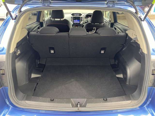 ワンオーナー☆4WD☆メモリーナビ☆バックカメラ☆LEDオートライト☆スマートキー☆パドルシフト☆オートエアコン☆17AW☆ETC☆アイサイト☆BSM☆レーダークルーズC☆走行4.0万K☆試乗OK
