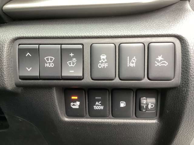 衝突被害軽減ブレーキ等安全装備も充実！