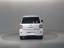 U-Carの販売だけでなく自動車保険、携帯電話の販売も行っております。