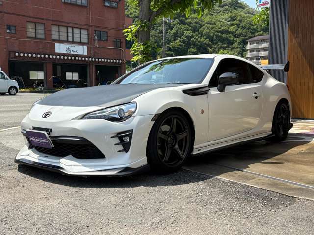 VARIS　ARISING-1　サイドスカート　装備♪