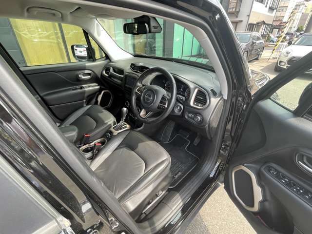 LIBERALAでは安心してお乗りいただける輸入車を全国のお客様にご提案、ご提供してまいります。