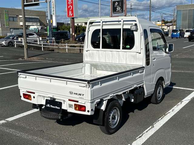 ご覧いただきありがとうございます！気になったお車がありましたらお気軽にお電話ください♪