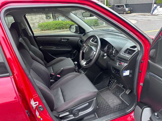 【instagram定期更新中】お客様へご納車の際、記念写真をお撮りしてプレゼントして許可を頂ければinstagramに掲載しております。ぜひ日々の様子をご覧ください