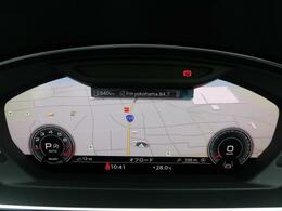 【Audi　バーチャルコックピット】液晶フルデジタルディスプレイにスピードメーター、タコメーター、マップ表示、メディア情報などフレキシブルに表示させるバーチャルコックピットを装備。