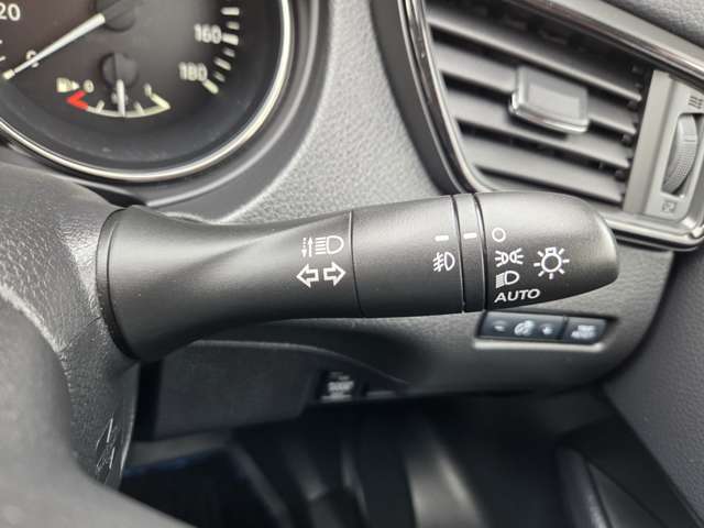 お問い合わせは0436-42-1160まで、お気軽にどうぞ♪千葉日産は水曜日が定休日となりますが、10時から18時まで営業しております。火曜日も連休の場合もございますので、ご留意くださいませ。