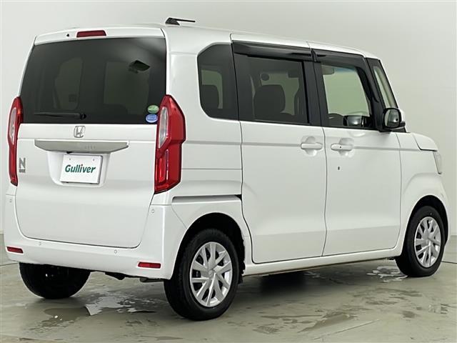 【右斜後】ガリバーの保証は、走行距離が無制限！電球や消耗品、ナビ等の社外品も保証対象。末永いカーライフに対応する充実した保証内容（保証期間によって保証内容は変わります。)