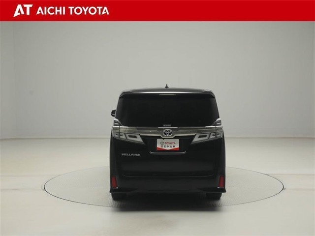 『TOYOTA認定中古車』は「まるごとクリーニング」で綺麗な内外装、「車両検査証」はプロによるチェック、買ってからも安心の「ロングラン保証」、3つの安心安全を標準装備したトヨタのブランドU-Carです