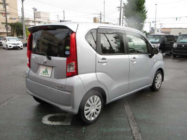 お近くの展示場にお探しのお車がなくても、他展示場からご希望のお車をお探しいたしますので、お気軽にお近くの展示場へお越しください。