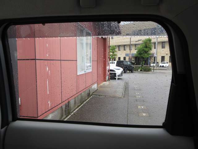 JA全農いしかわでは、金沢自動車整備工場・七尾自動車整備工場の2ヵ所の指定工場で、「安心と信頼」をモットーにお客様の大切なお車の車検整備を行っています