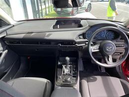 【インパネ全体】『インパネ全体』の画像になります。写真の内容に関してご不明点、ご質問等がございましたらお気軽にガリバー店舗までお問い合わせください。