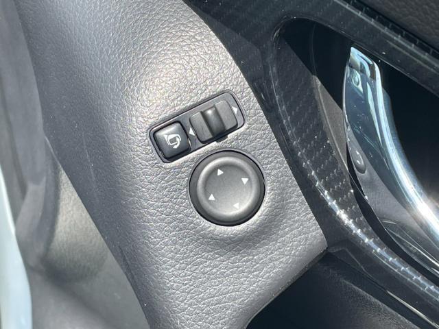 ★当社は、新車、中古車注文販売、整備、車検、修理板金、塗装、買い取り、ボディーコーティング加工、各種ドレスアップパーツに至るまで、幅広く行っています★
