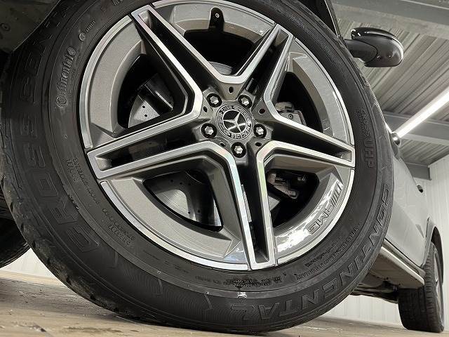 純正オプションや、その他カスタマイズのご相談も大歓迎。市販パーツの取り付けなど車検が問題ないレベルまで、お客様の「こだわり」を実現させます。