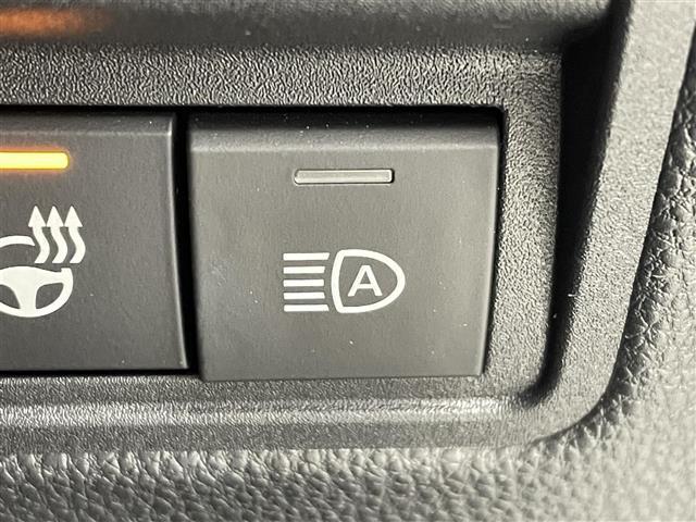 【運転席操作部】快適なドライブを楽しむための機能が装備されています！運転席から触れるので、使いやすいです！除菌プランいれていただくと、さらに清潔で安心していただけます！