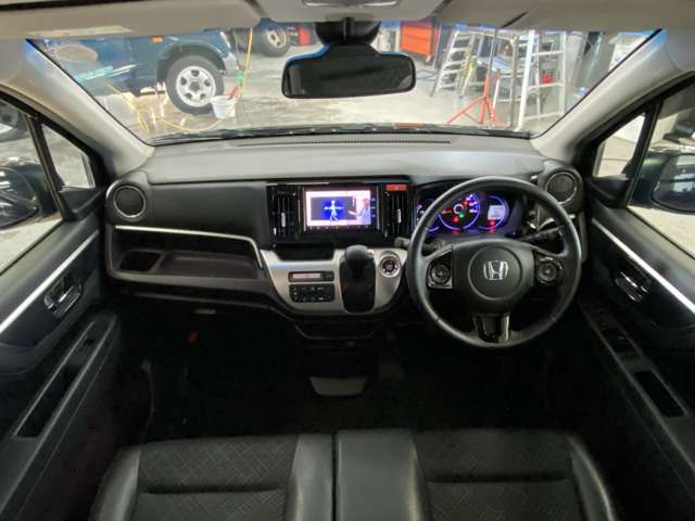 ☆販売はもちろんのこと、買取・板金・車検・日常のメンテナンスから修理や保険等幅広くご相談に応じます☆お気軽にスタッフまで☆