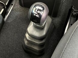 4WDのお車ですので、雪道でも安心です♪降雪地地域にお住まいの方以外にも、ウィンタースポーツが趣味の方や降雪地域へ帰省される機会がある方にもおすすめ！