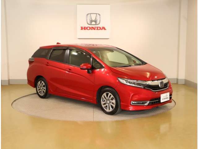 「自動車保険」と「あんしん特典」がひとつになったHondaのお店ならではの保険プランです。お客様のカーライフにより一層の安心をプラスします。