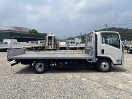 【Gライオントラック徳島営業所TEL：088-679-1103】