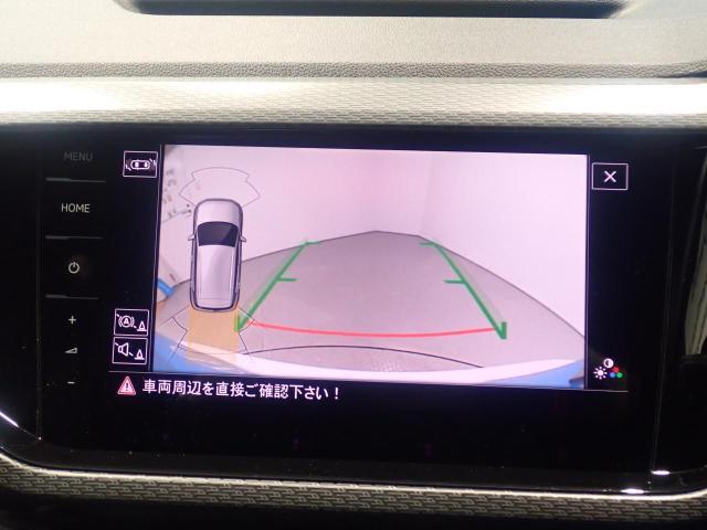 バックモニター搭載で車庫入れ安心！バック中の死角部分がモニターに映し出されるので安全性アップ！！