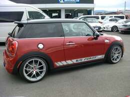 BLITZ車高調でローダウン