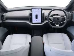 ドライバー・ディスプレイとセンターディスプレイを、12.3インチのタブレットに集約しました。運転操作に必要な情報とよく使う機能のコントロールボタンを、同一画面内にわかりやすく表示させることができます。