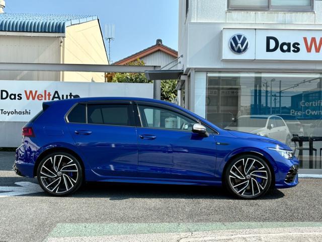 全国対応の「オンライン商談」実施中。ご来店不要で、実車の状態をリアルタイムでご確認いただけます。ぜひお気軽にご利用ください。