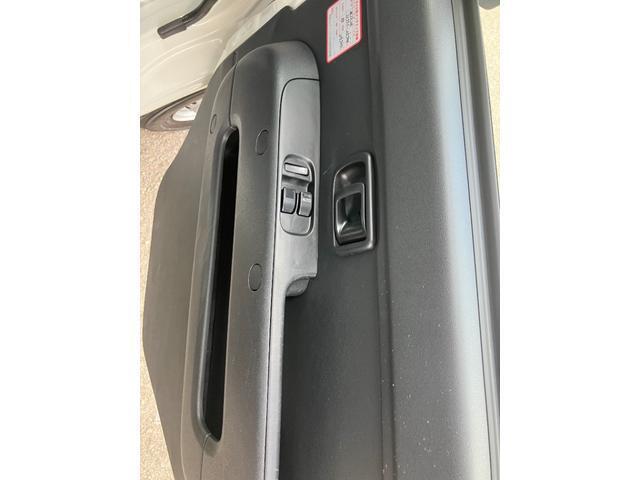 気持ちよく乗って頂く為にルームクリーニングを実施しております。