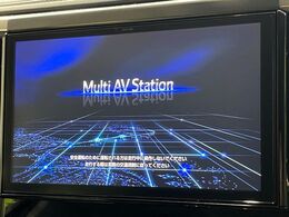 【純正10インチナビ】人気の純正ナビを装備。オーディオ機能も充実しており、Bluetooth接続すればお持ちのスマホやMP3プレイヤーの音楽を再生可能！毎日の運転がさらに楽しくなります！！