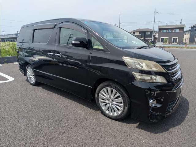 大好評のボディコーティングもご納車までに施工可能！雨染みや線傷など中古車だからと諦めていませんか？ピカピカの状態でお乗り出し頂けます！
