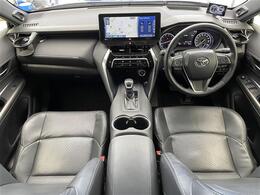 【インパネ全体】全方位で視界が広く、高い目線で運転もしやすいです！