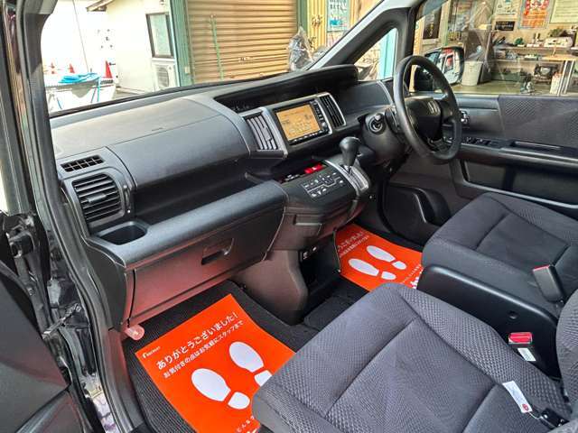 助手席側にもエアバッグ装備はうれしいですね！
