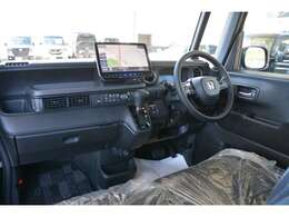 アルパインBIG-X11型ナビ＆TV＆Apple・Androidスマホアプリ連携＆HDMI・USB・Bluetooth接続＆ナビ連動舵角対応リヤワイドカメラ＆ETC＆マットを取付け済みでお渡しです！