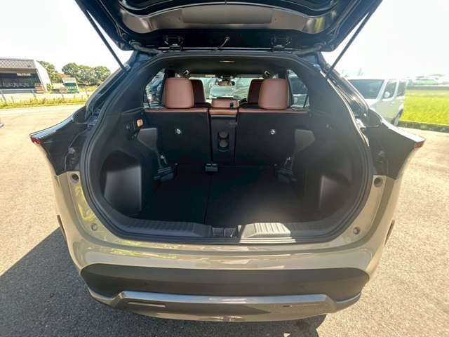 ◆純正8インチディスプレイオーディオ◆フルセグTV◆ドライブレコーダー◆パワーシートシートヒーター◆充電用USB端子◆