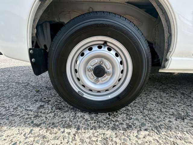 ◆145R12　6.P。R◆ダイハツ純正12インチ◆TOYO【TOYO　V-02E】夏タイヤ◆2021年製造モデル！！