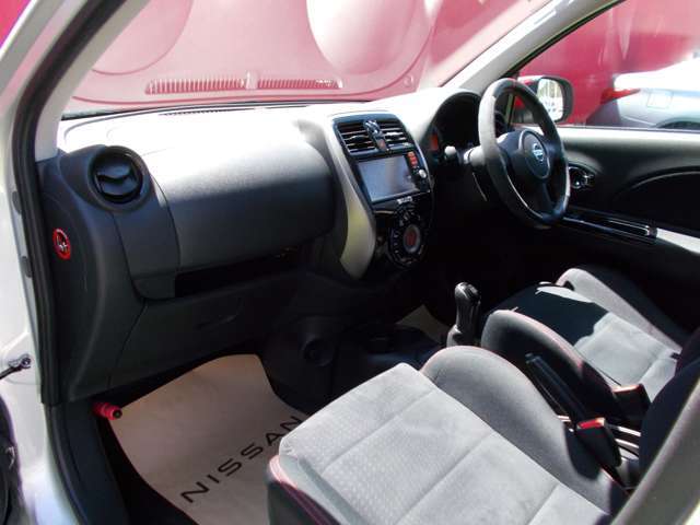 ご納車前にスタッフが入念に清掃し気持ちよく乗り出せるように致します。