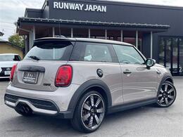 当社の展示車両は品質に拘り、上質な車両のみの展示となっておりますので、ご安心いただきご検討いただければと思います。