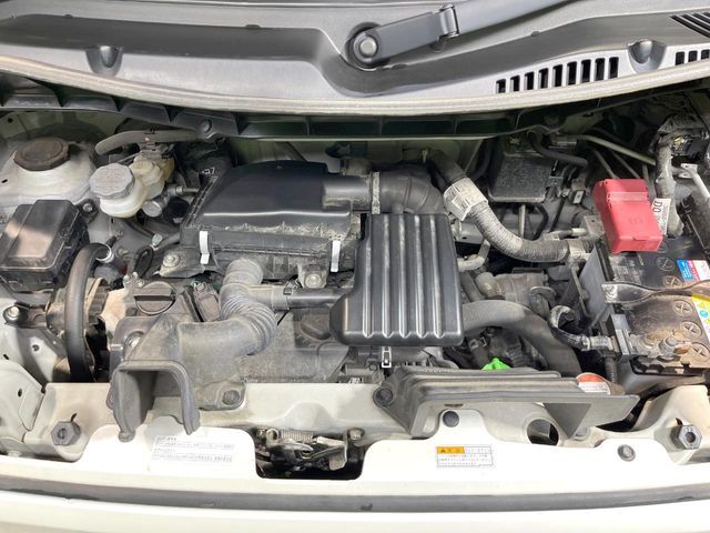 親切・丁寧な専門メカニックスタッフが応対！・車検・点検整備・事故等の修理などアフターサービスも安心。お車のカスタマイズもネクステージのサービススタッフまでご相談ください！