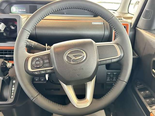 ★修復歴車一切ありません！それどころか、弊社の仕入在庫につきましては、フェンダー、ボンネット、ドアパネル等の交換歴、修理歴のある車両は基本的に仕入れを行いませんので高品質な車両のみ在庫で揃えています！