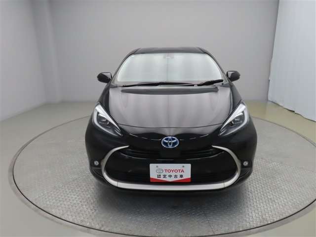 トヨタ認定車両検査員が厳しく検査、修復歴はもちろん、わずかなキズも正しくお伝えできる車両検査証明書付きで安心価格！