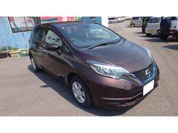 ナビやドライブレコーダ等の電装品の取付やタイヤ・ホイール等交換、汚れ除けのコーティング施工といった追加装備や整備も可能です。商品車の装備が物足りない方はぜひ店員にお声がけください